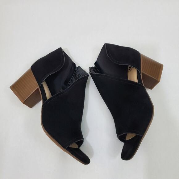 Fergalicious | Volume Open Side Heeled Booties - Picture 3 of 10